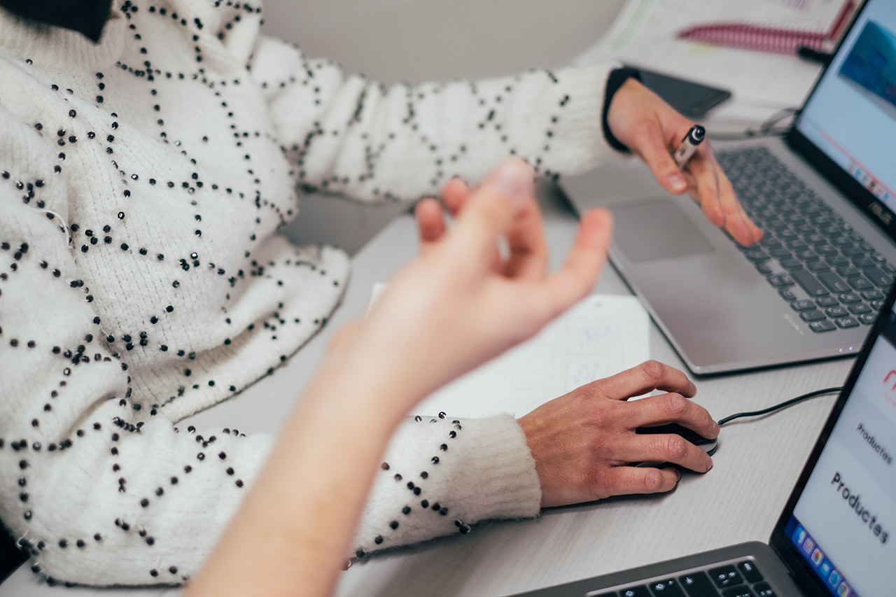 Instal·lacions de Riera Comercial a Osona Instal·lacions de Riera Comercial a Osona